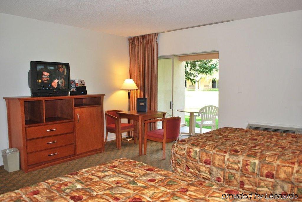 Windemere Hotel & Conference Center Mesa Pokoj fotografie